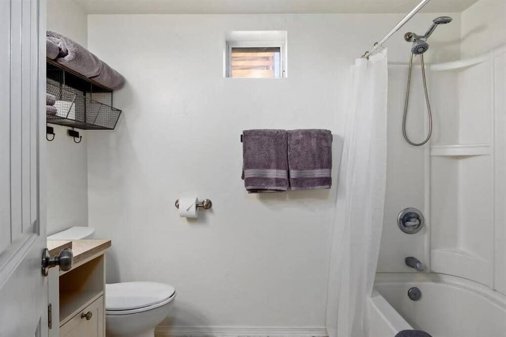 #Stayinmydistrict Twin Falls Pendleton Chic Suite Bagian luar foto